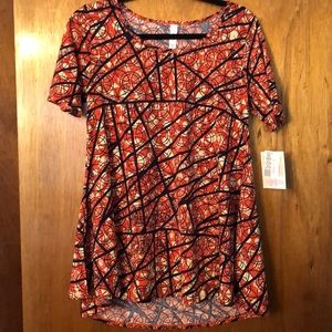 NEW! LulaRoe Perfect Tee
